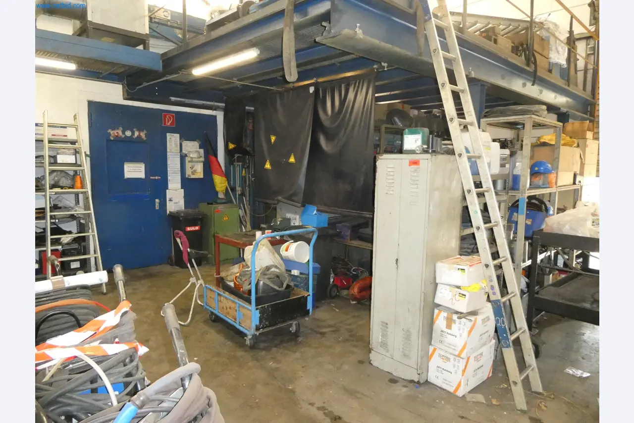 Budowa aparatury i zbiorników, konstrukcje metalowe, ślusarstwo, budowa rurociągów, montaż-7