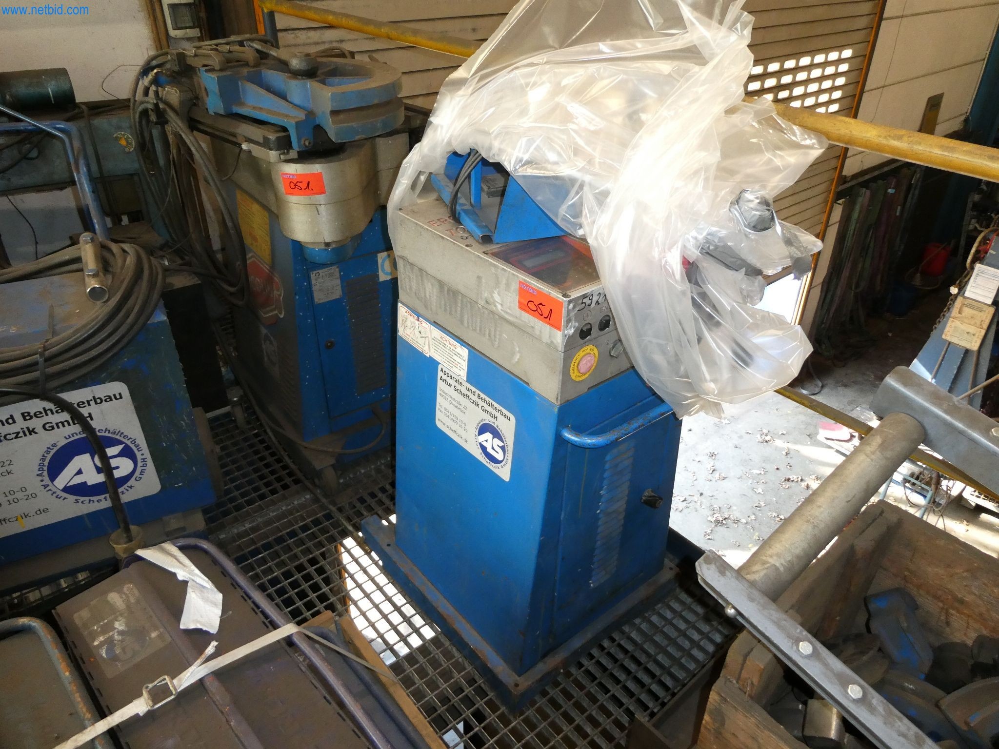 Construcción de aparatos y depósitos, construcción metálica, cerrajería, construcción de tuberías, montaje-3