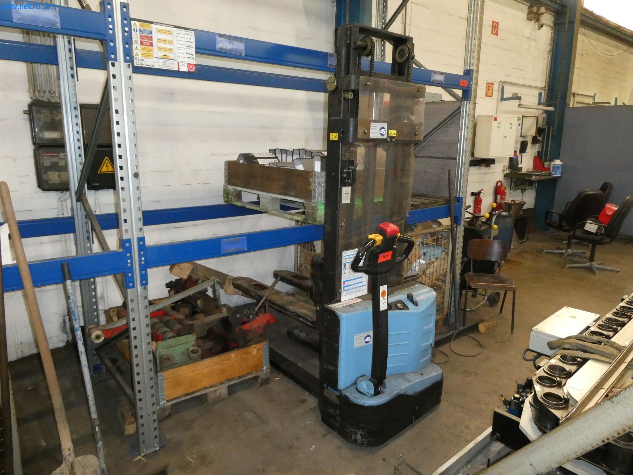 Stavba přístrojů a nádrží, kovové konstrukce, zámečnictví, stavba potrubí, montáže-2