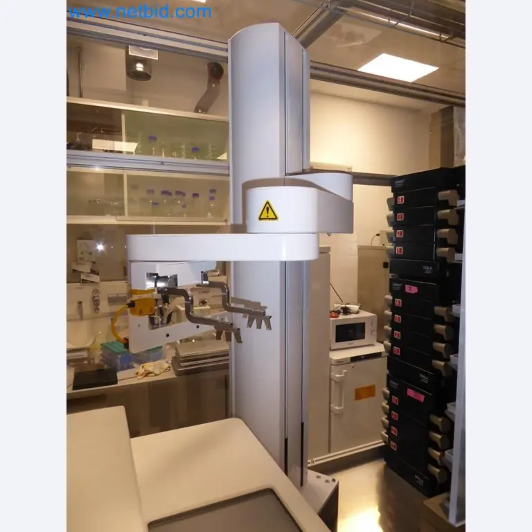 Laborgeräte, Analysegeräte-34