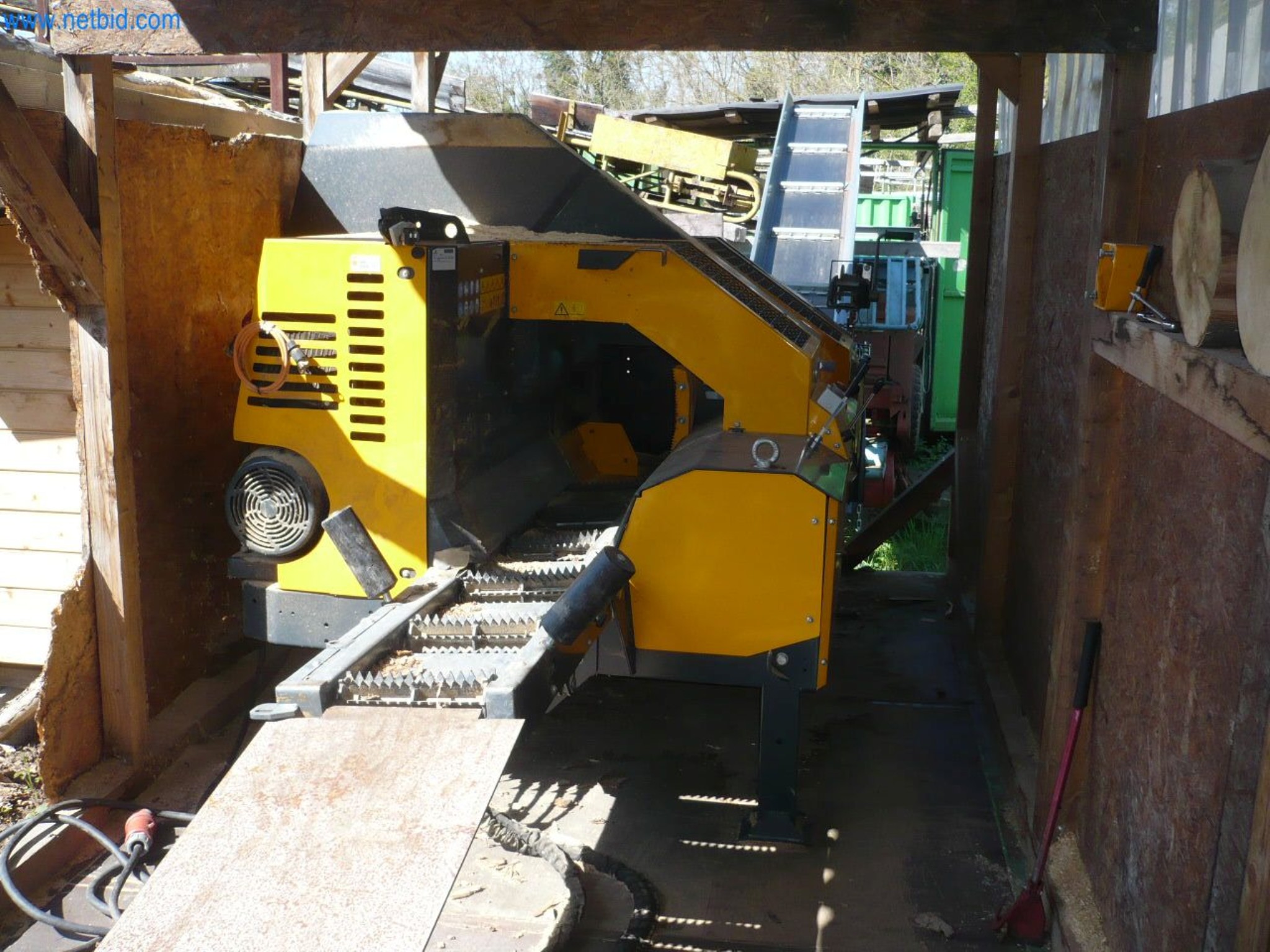 Obróbka drewna, technologia piłowania i ciesielstwa, produkcja drewna opałowego-1