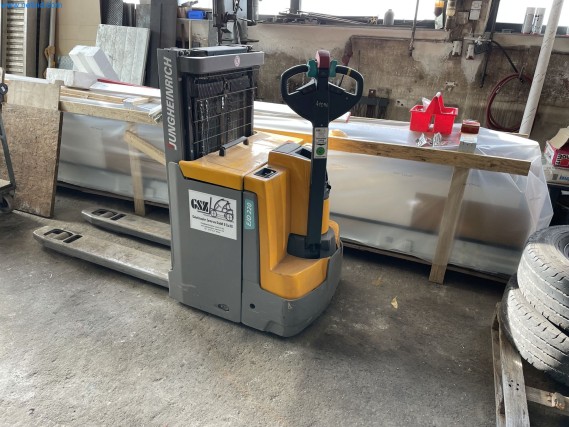 Machines for metalworking, welding, forging and assembly work-3