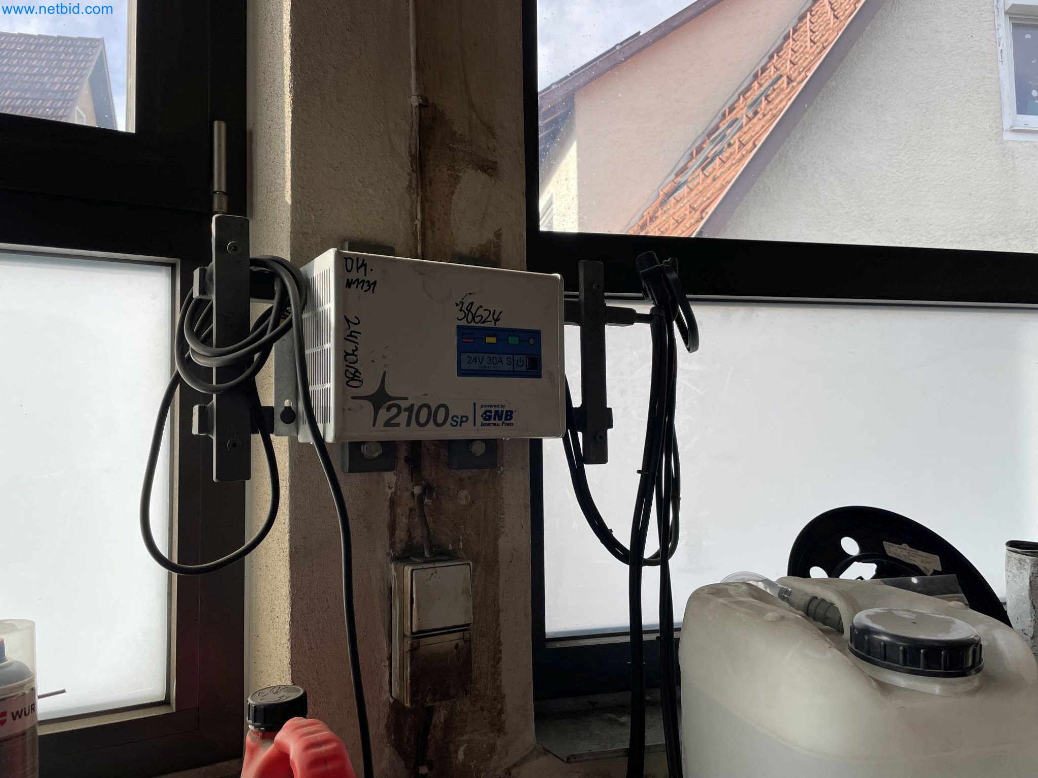 Máquinas para trabajos de metalistería, soldadura, forja y montaje-2