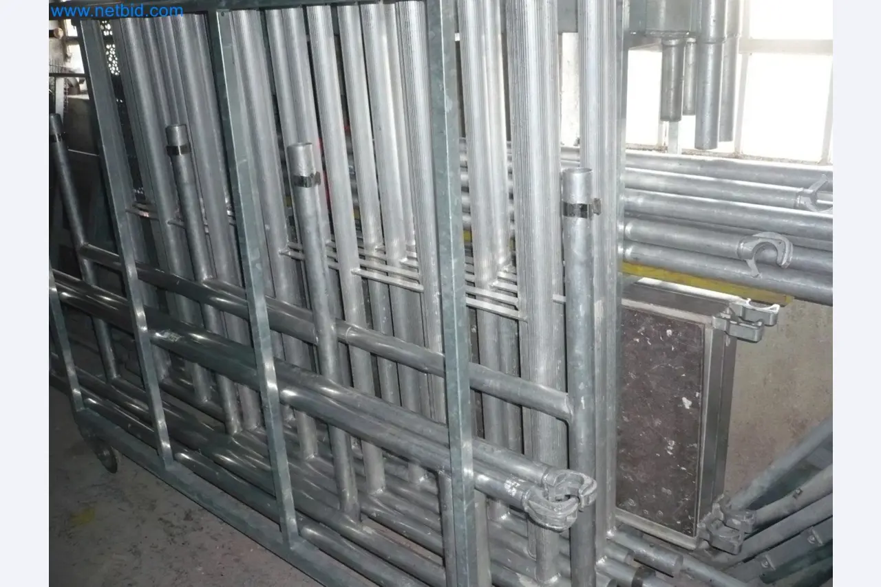 Máquinas para trabalhos em metal, soldadura, forja e montagem-1