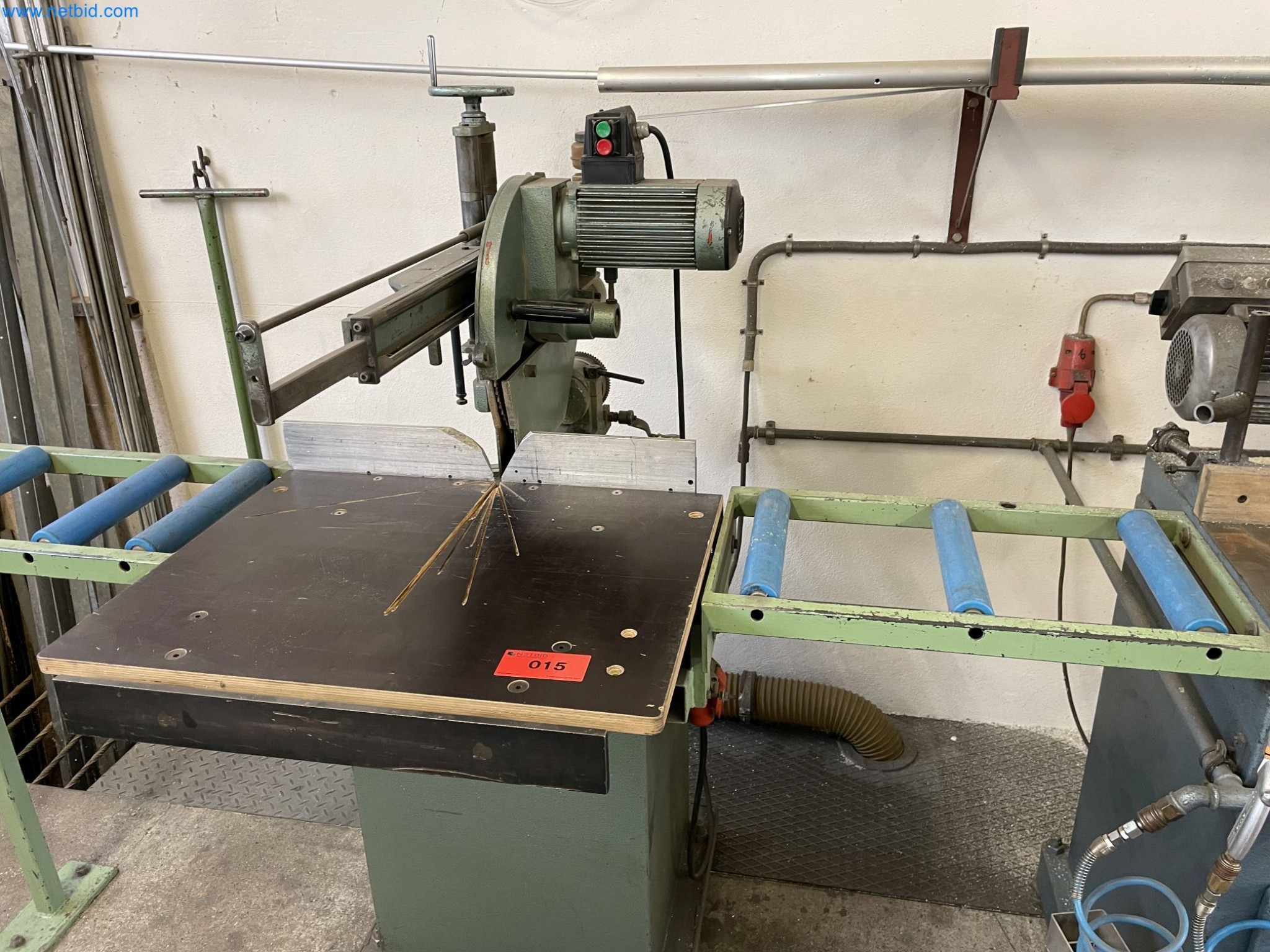 Máquinas para trabajos de metalistería, soldadura, forja y montaje-1