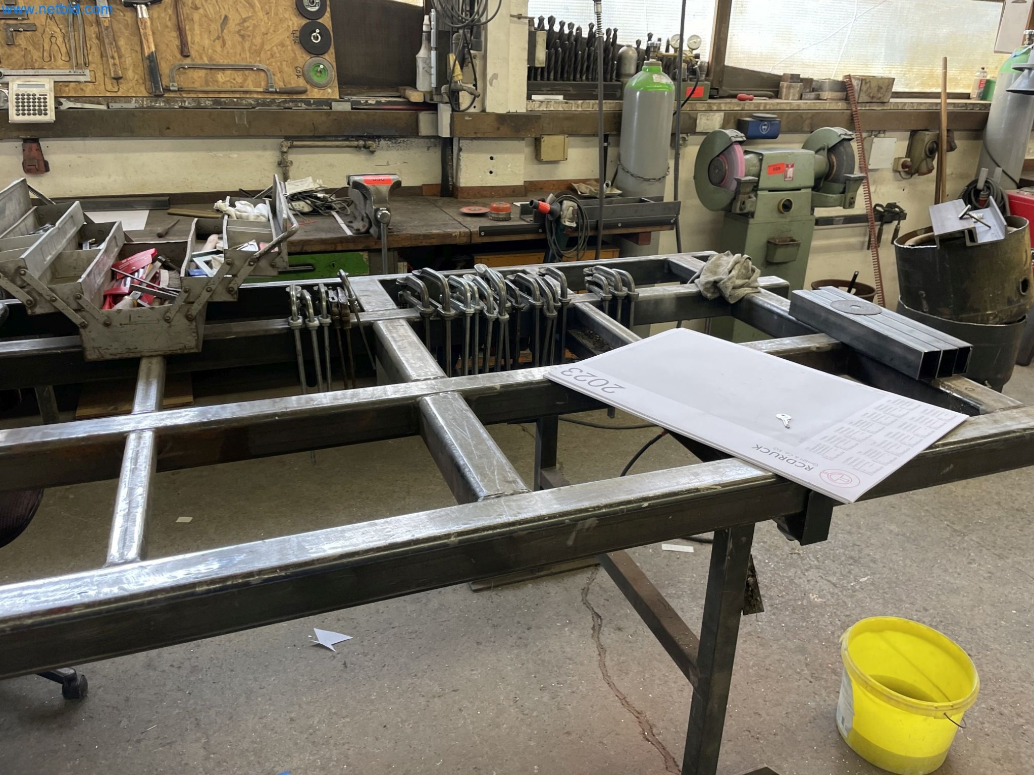 Máquinas para trabajos de metalistería, soldadura, forja y montaje-3