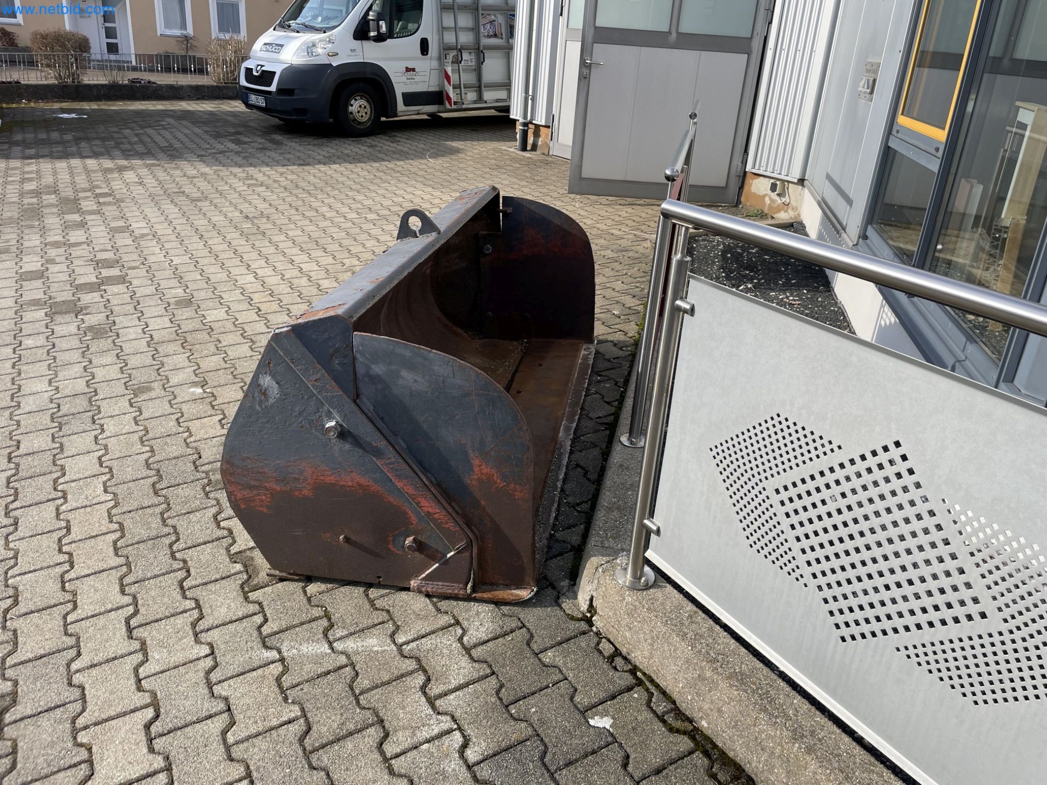 Máquinas para trabajos de metalistería, soldadura, forja y montaje-3