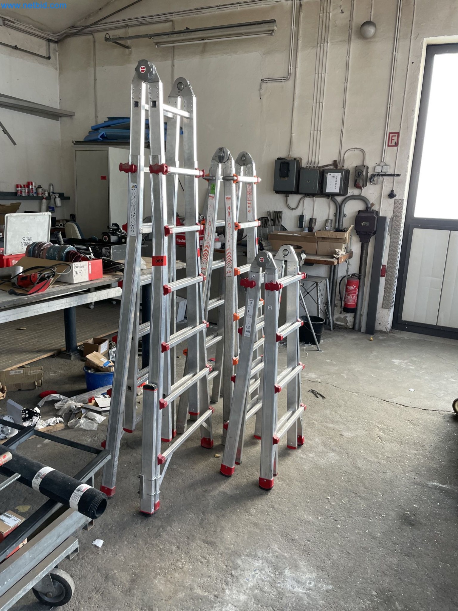 Máquinas para trabajos de metalistería, soldadura, forja y montaje-1