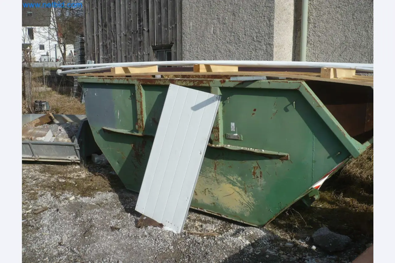 Stroje pro obrábění kovů, svařování, kování a montážní práce-1