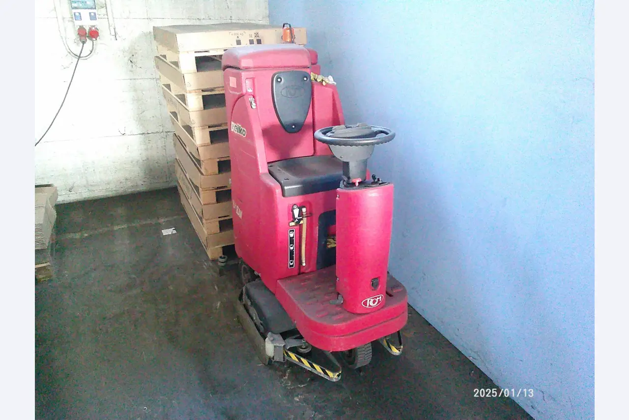 Machines from the rubber and metal finishing sector-4