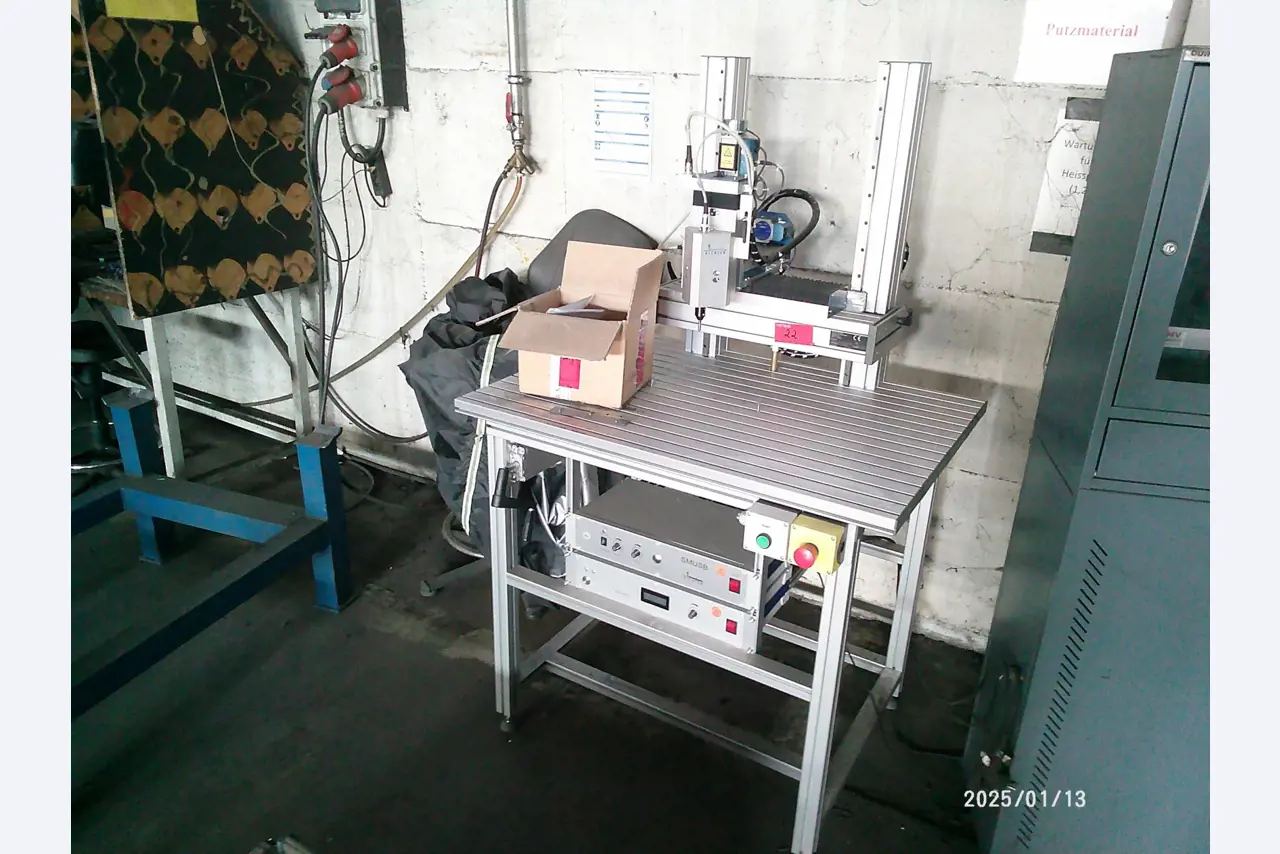 Machines from the rubber and metal finishing sector-6