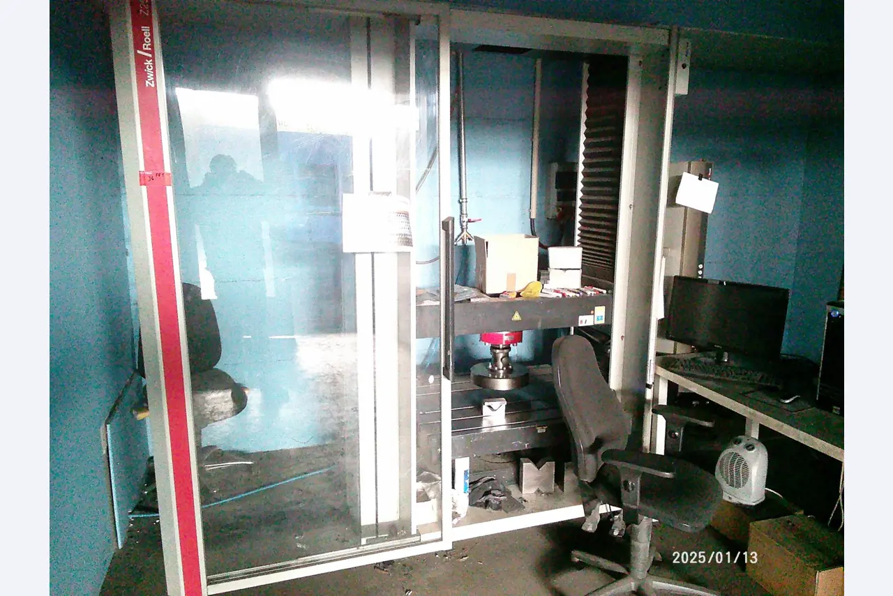 Machines from the rubber and metal finishing sector-7