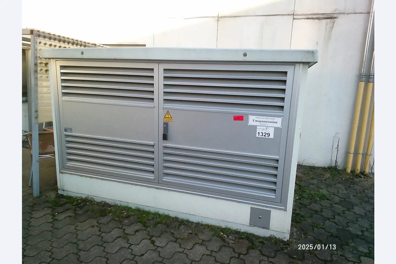 Machines from the rubber and metal finishing sector-9