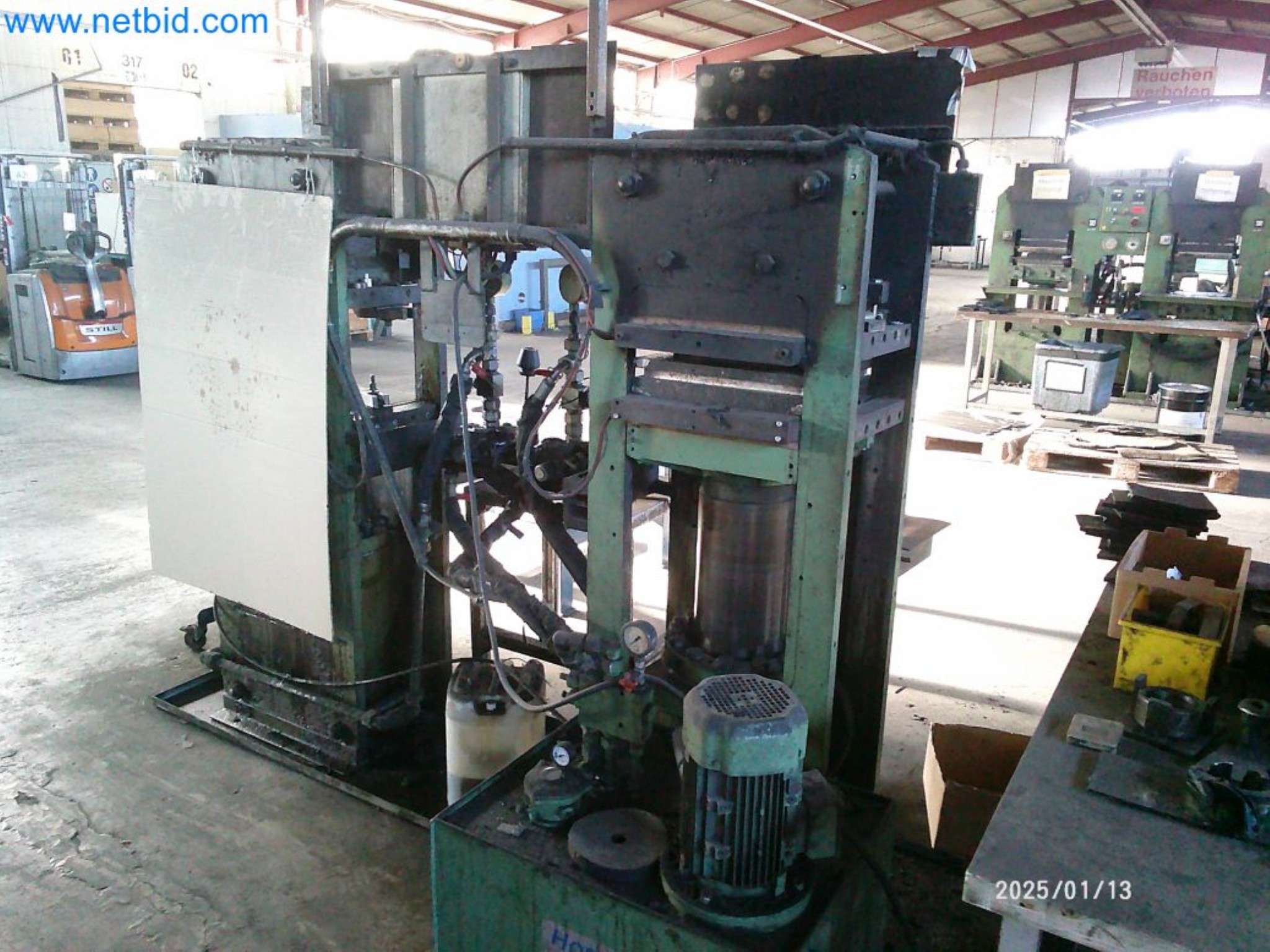 Maszyny z sektora obróbki gumy i metalu-7