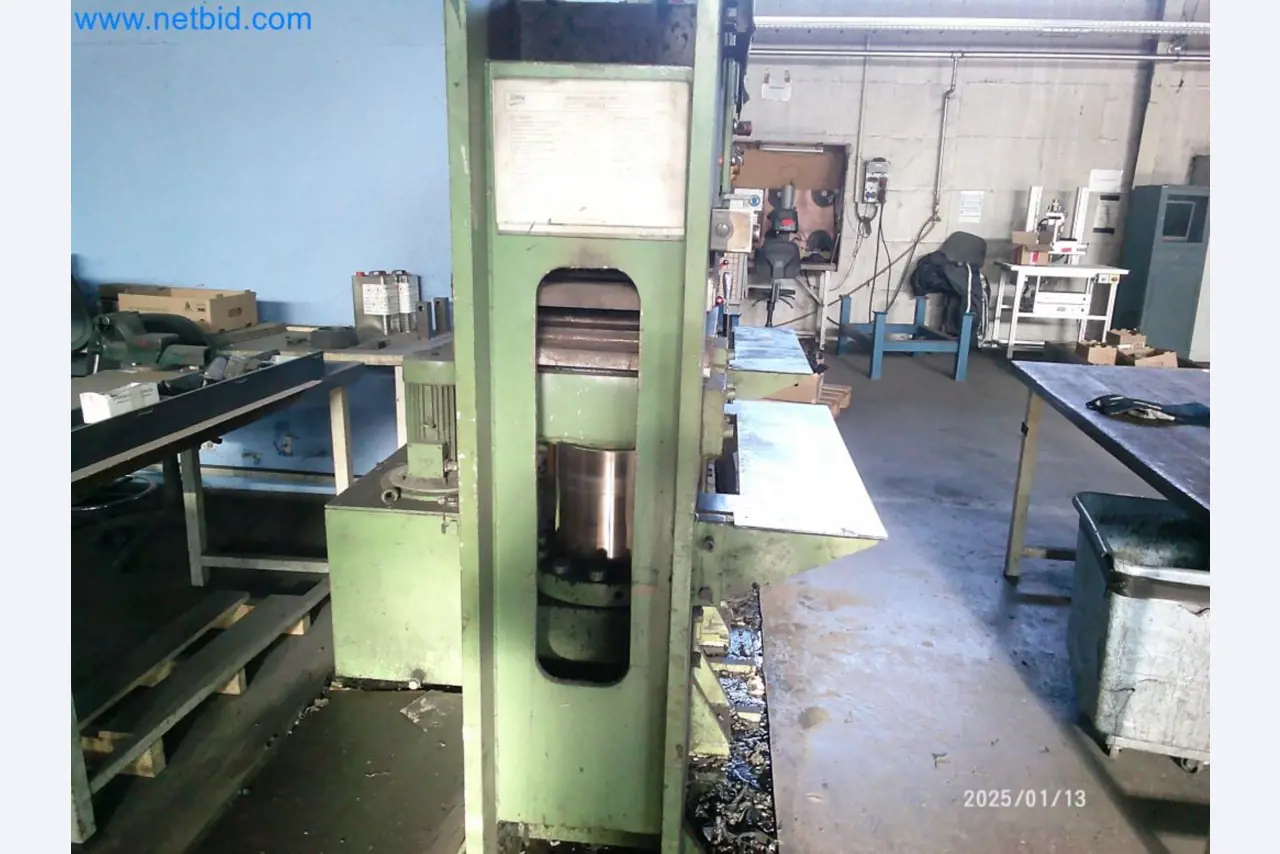 Maszyny z sektora obróbki gumy i metalu-5