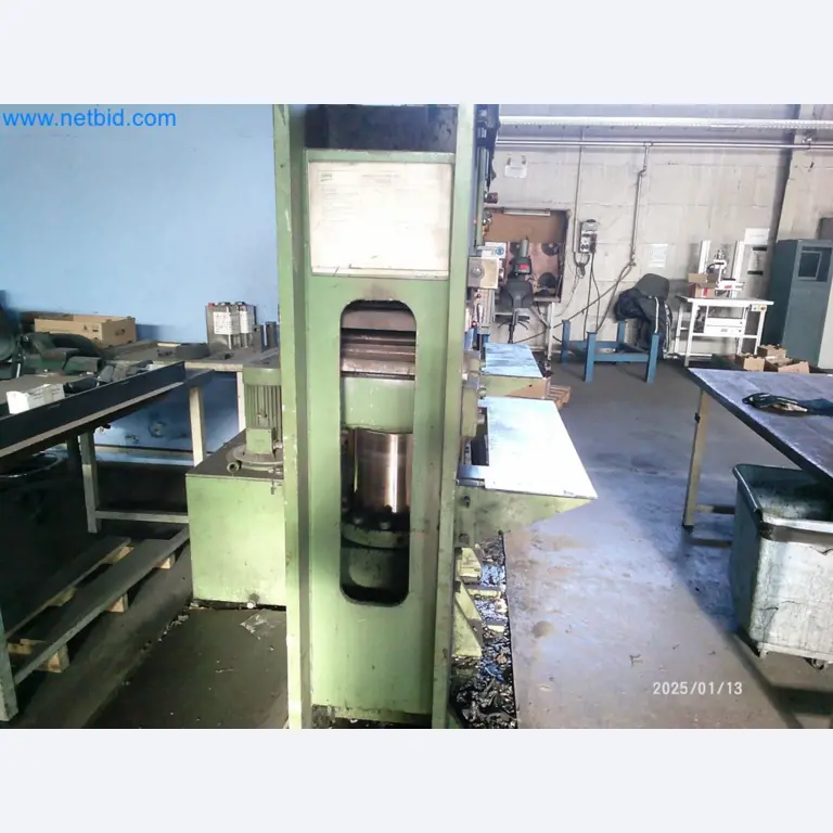 Maszyny z sektora obróbki gumy i metalu-5