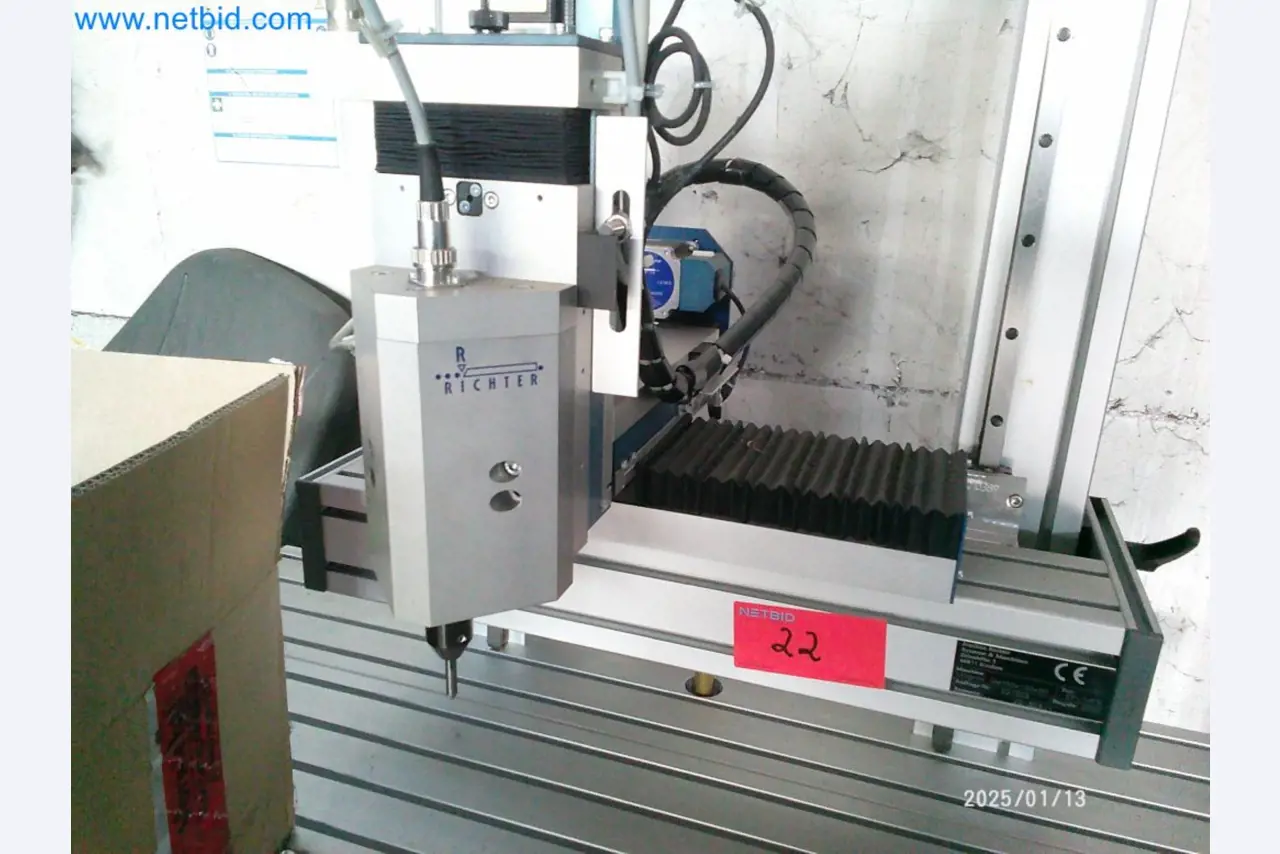 Maszyny z sektora obróbki gumy i metalu-2