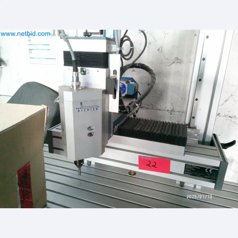 Maszyny z sektora obróbki gumy i metalu-2