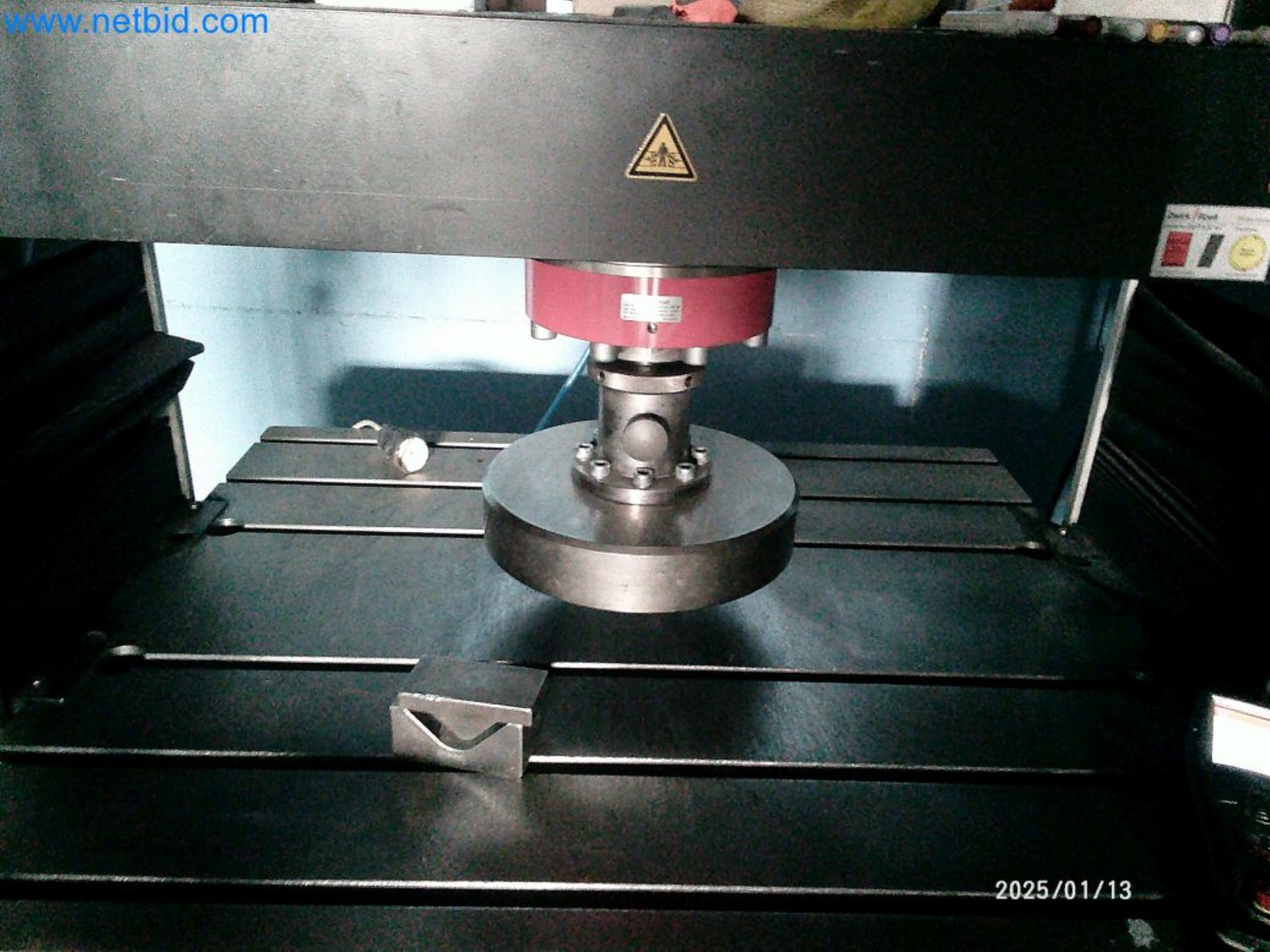 Maszyny z sektora obróbki gumy i metalu-1