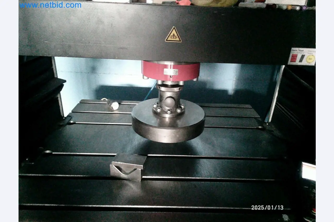 Maszyny z sektora obróbki gumy i metalu-1