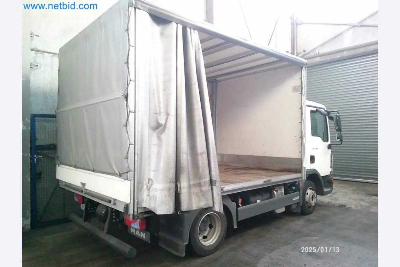 Maszyny z sektora obróbki gumy i metalu-2