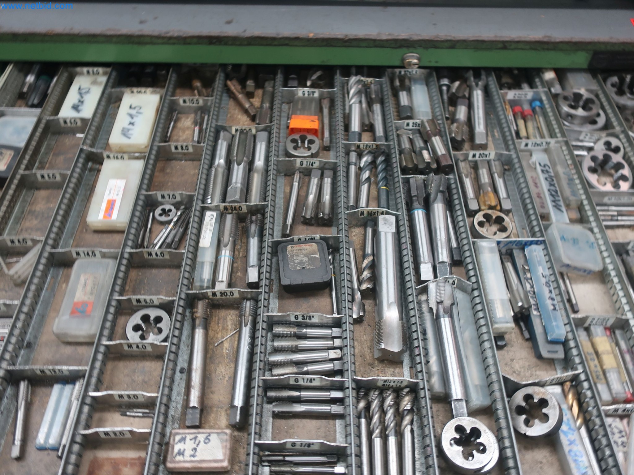 595 Solutions - Systémy pro výrobu hliníkových/ Mg vstřikovaných dílů-2