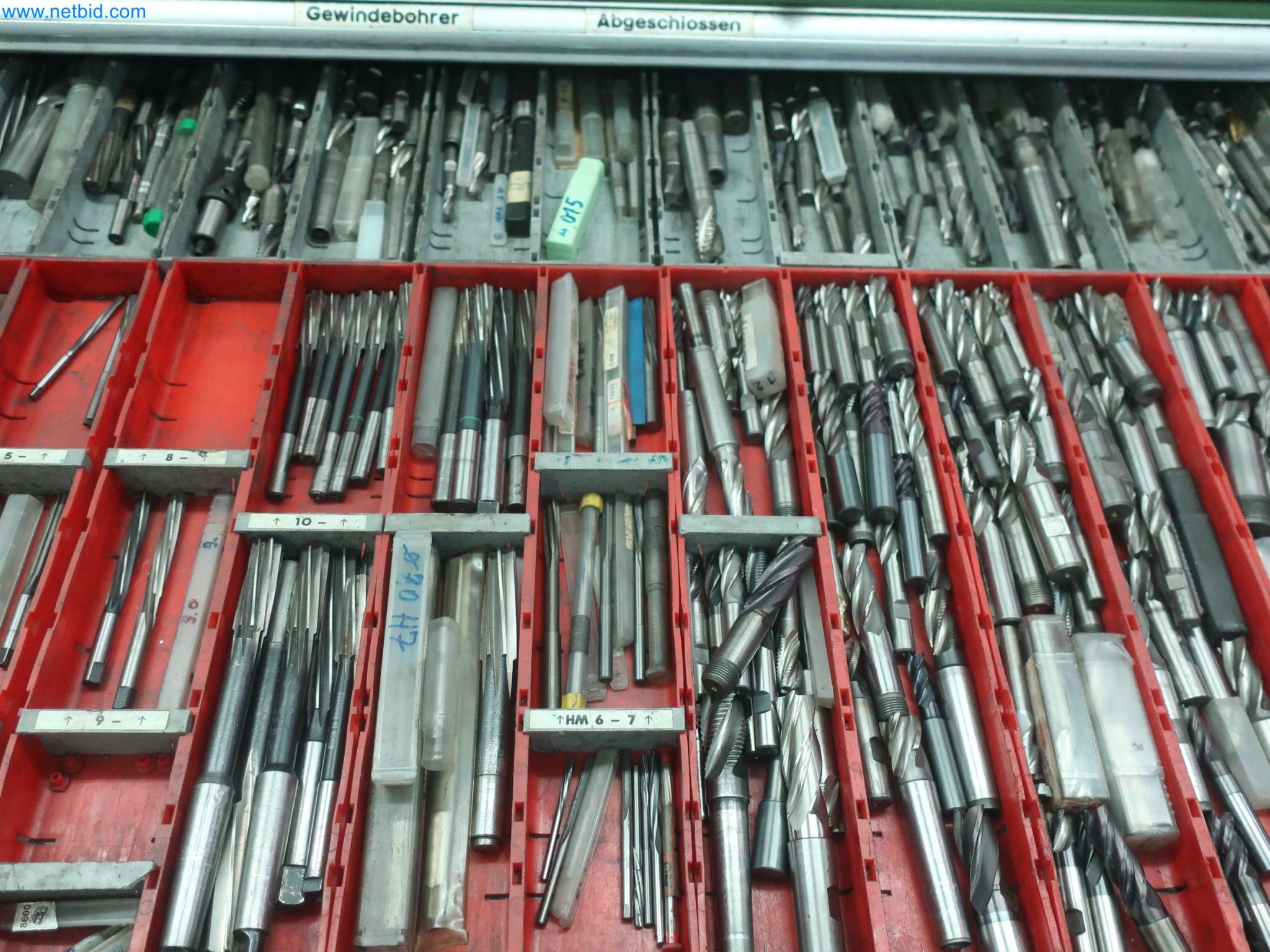 595 Solutions - Systémy pro výrobu hliníkových/ Mg vstřikovaných dílů-3