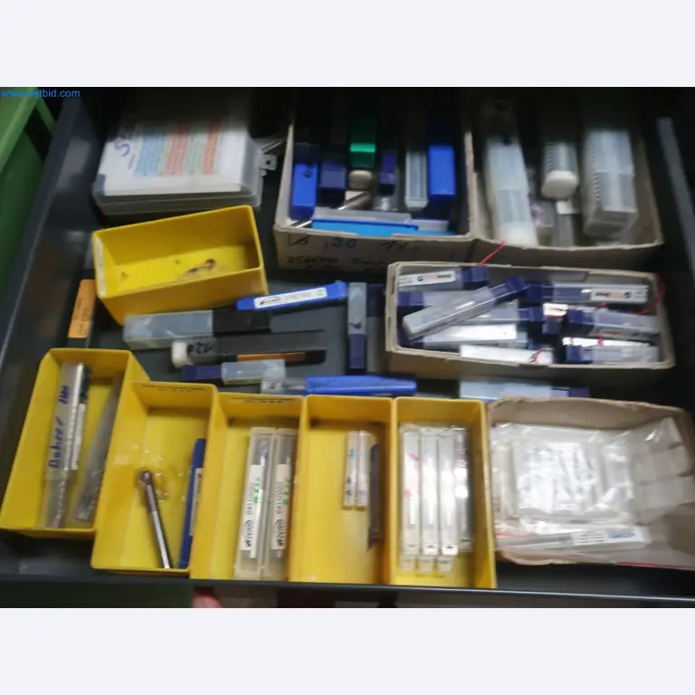 595 Solutions - Anlagen zur Fertigung von Al-Druck-/ Mg-Spritzgussteilen-4