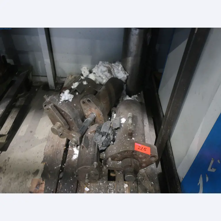 595 Solutions - Installations pour la fabrication de pièces moulées par injection d'Al sous pression/de Mg-2