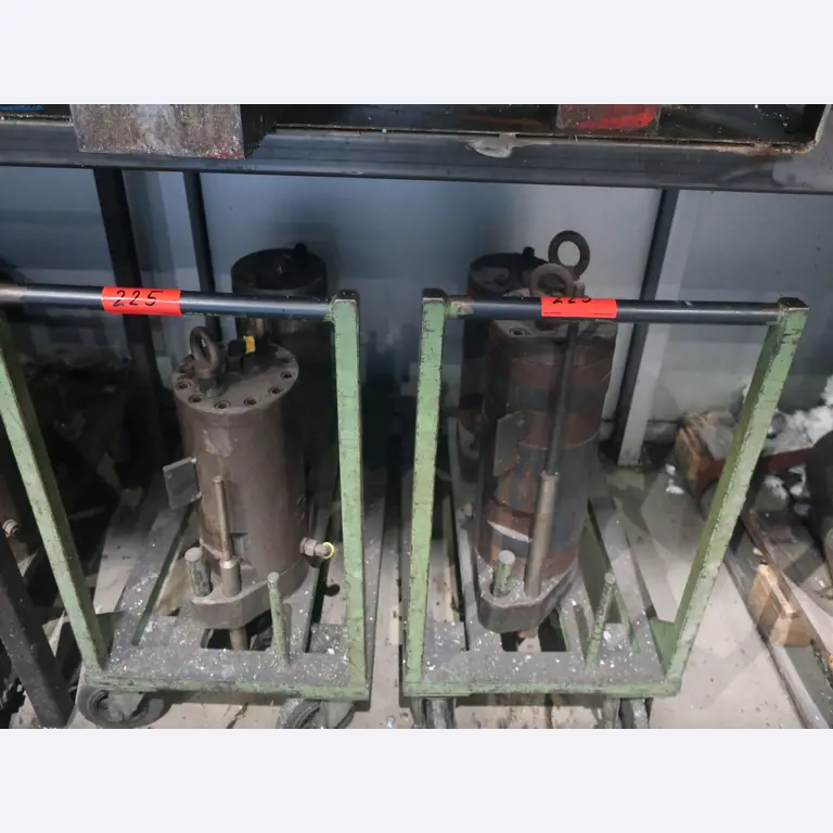 595 Solutions - Installations pour la fabrication de pièces moulées par injection d'Al sous pression/de Mg-3