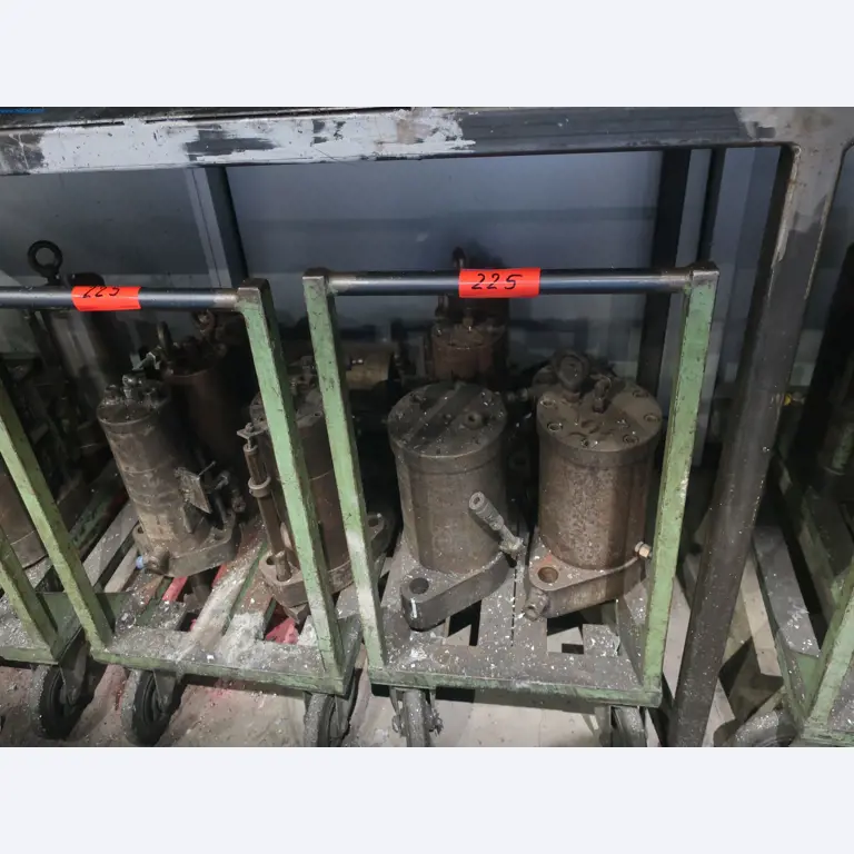 595 Solutions - Installations pour la fabrication de pièces moulées par injection d'Al sous pression/de Mg-4