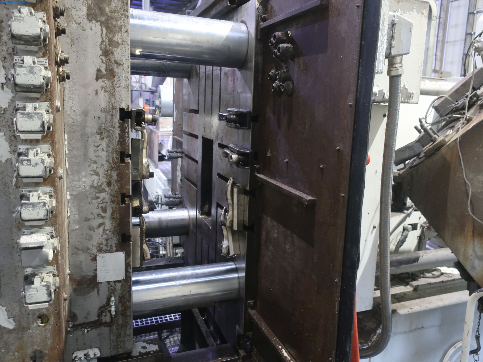 595 Solutions - Systems for the production of Al/ Mg injection molded parts-11