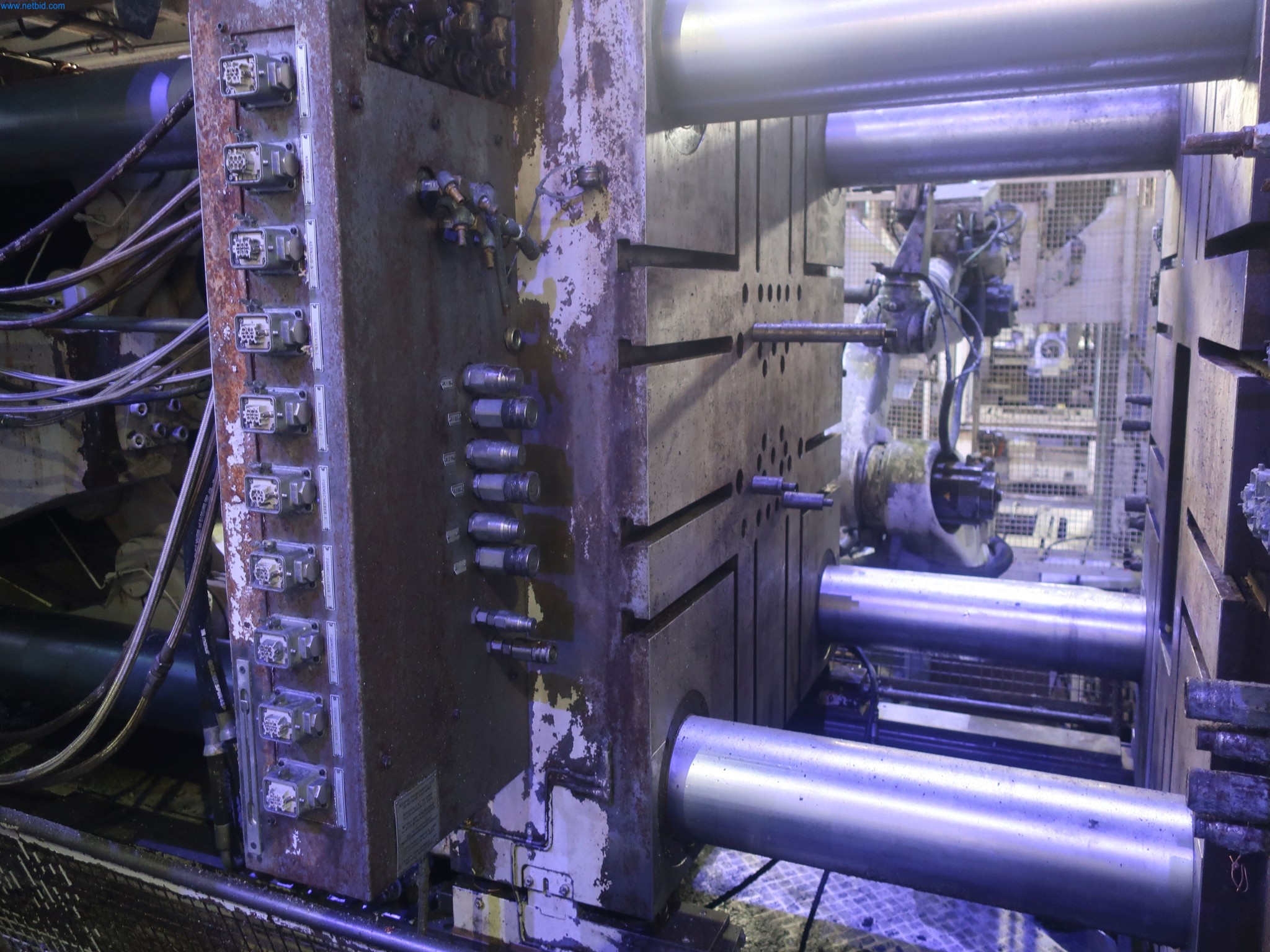 595 Solutions - Systems for the production of Al/ Mg injection molded parts-3