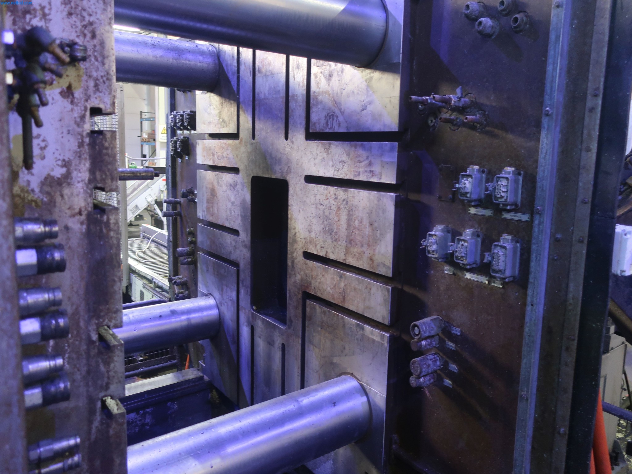 595 Solutions - Systems for the production of Al/ Mg injection molded parts-4