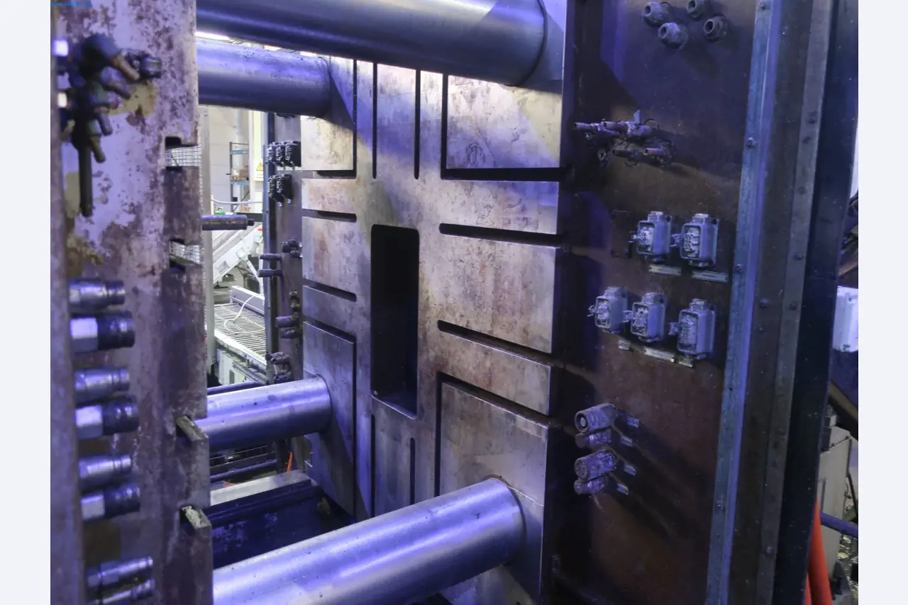 595 Solutions - Systems for the production of Al/ Mg injection molded parts-4