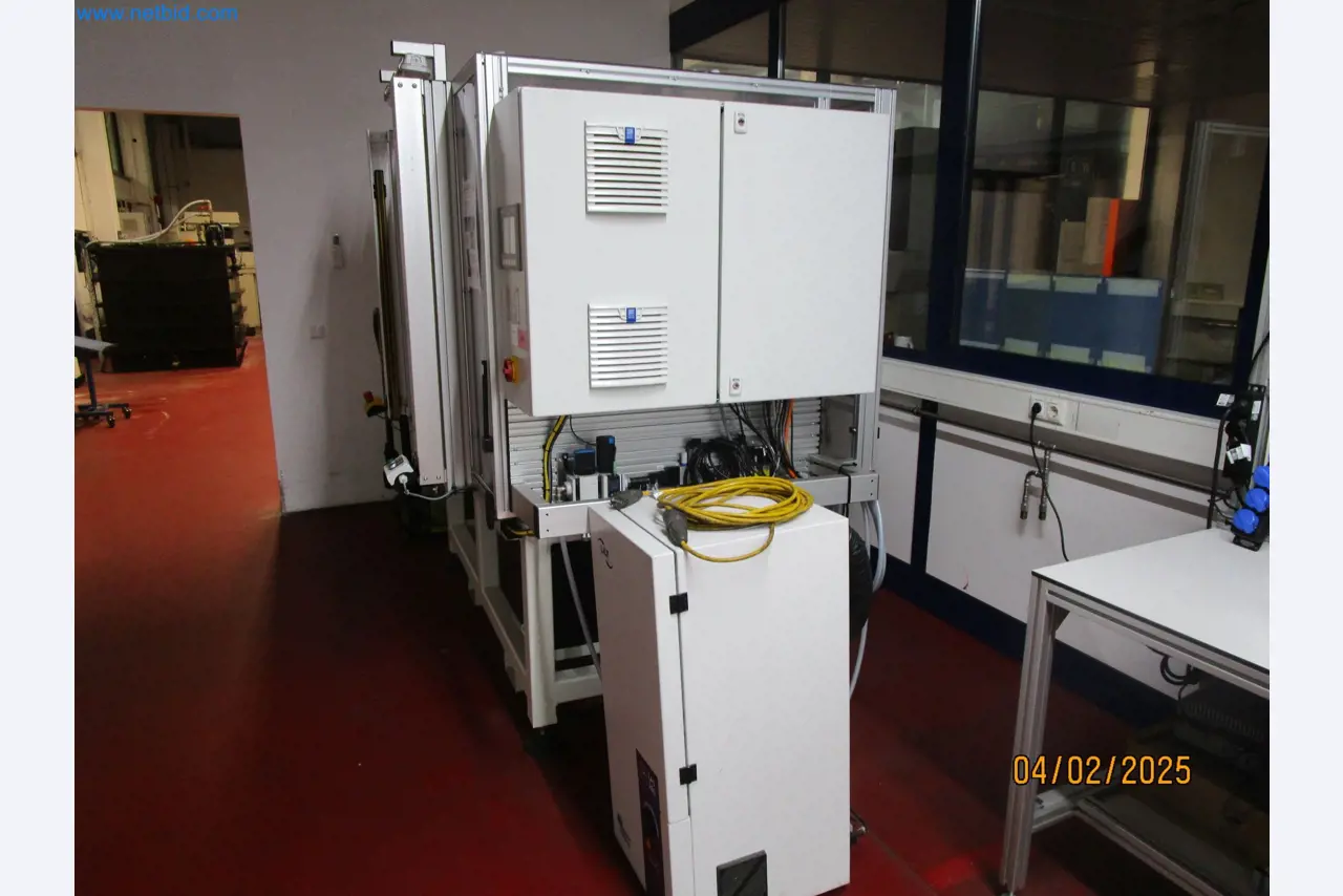 595 Soluciones - Sistemas para la producción de piezas moldeadas por inyección de aluminio/ Mg-2