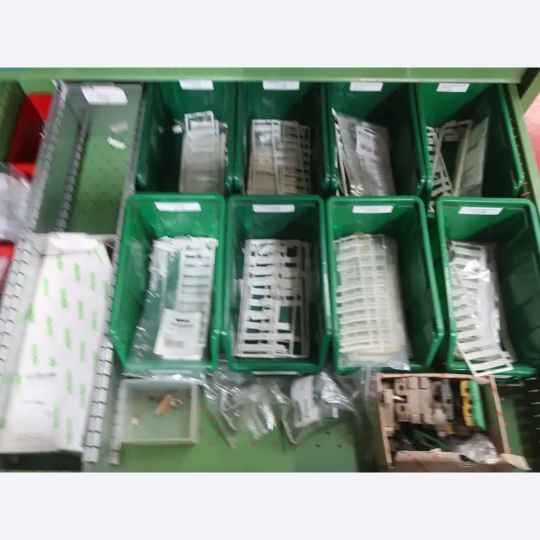 595 Solutions - Installations pour la fabrication de pièces moulées par injection d'Al sous pression/de Mg-18