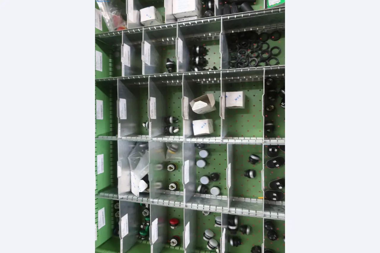 595 Solutions - Installations pour la fabrication de pièces moulées par injection d'Al sous pression/de Mg-20