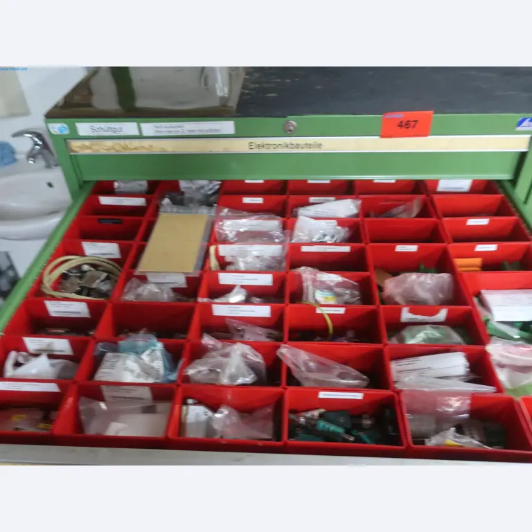 595 Solutions - Installations pour la fabrication de pièces moulées par injection d'Al sous pression/de Mg-3