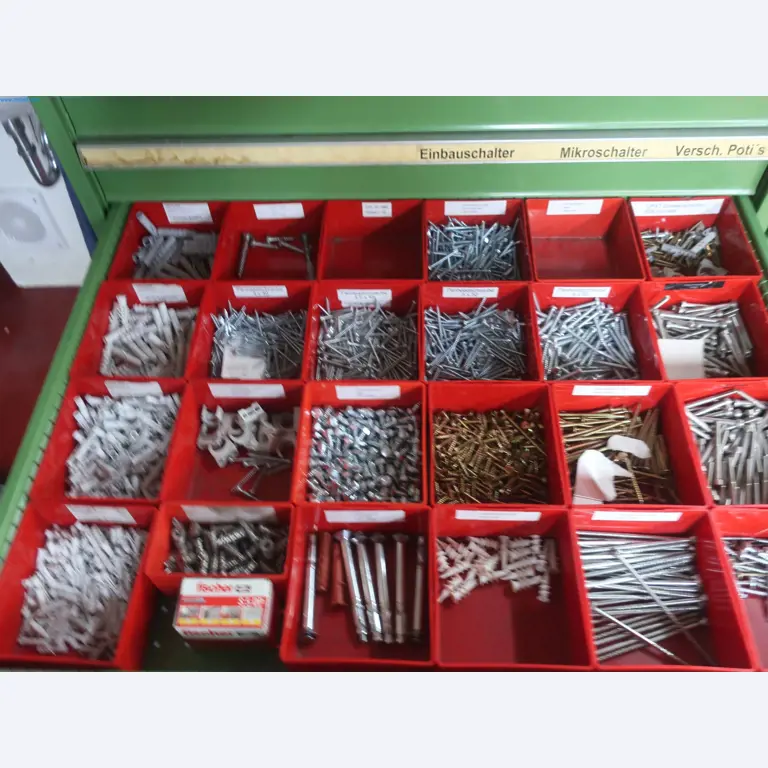 595 Solutions - Installations pour la fabrication de pièces moulées par injection d'Al sous pression/de Mg-6