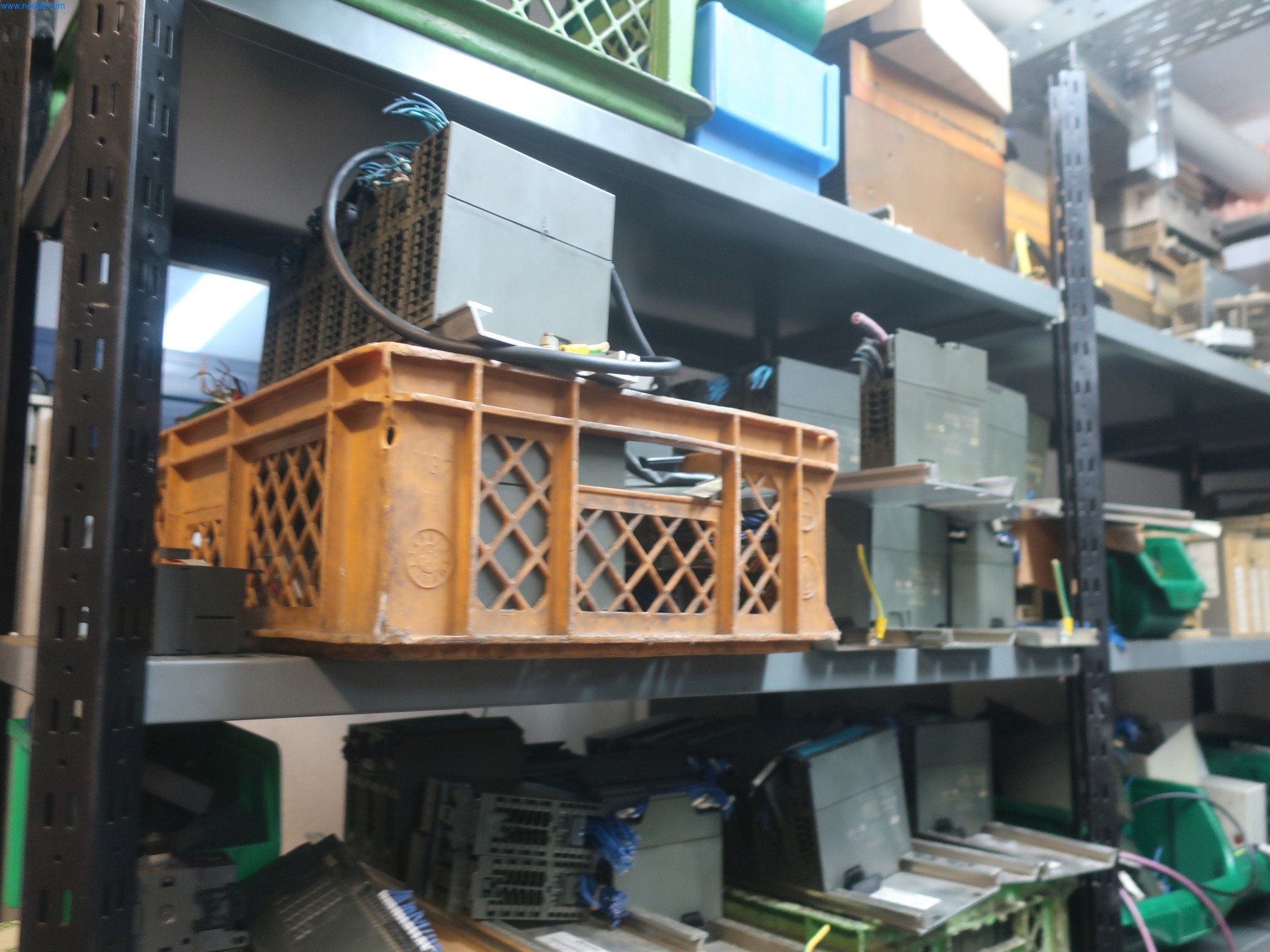 595 Soluciones - Sistemas para la producción de piezas moldeadas por inyección de aluminio/ Mg-8