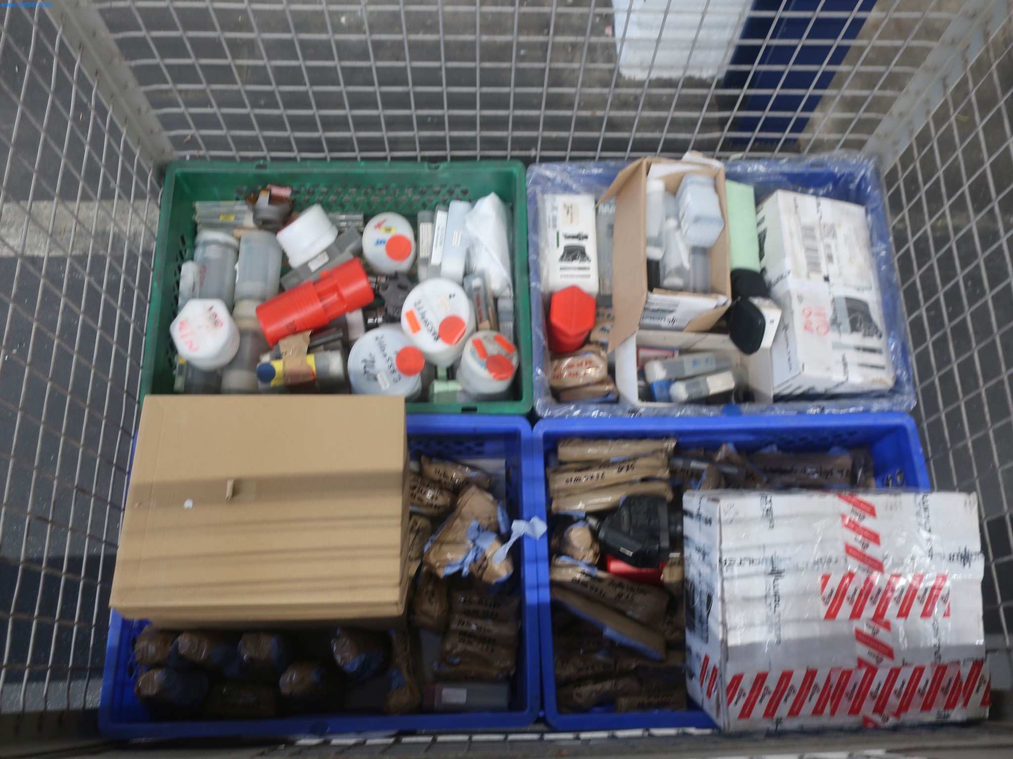 595 Soluciones - Sistemas para la producción de piezas moldeadas por inyección de aluminio/ Mg-6