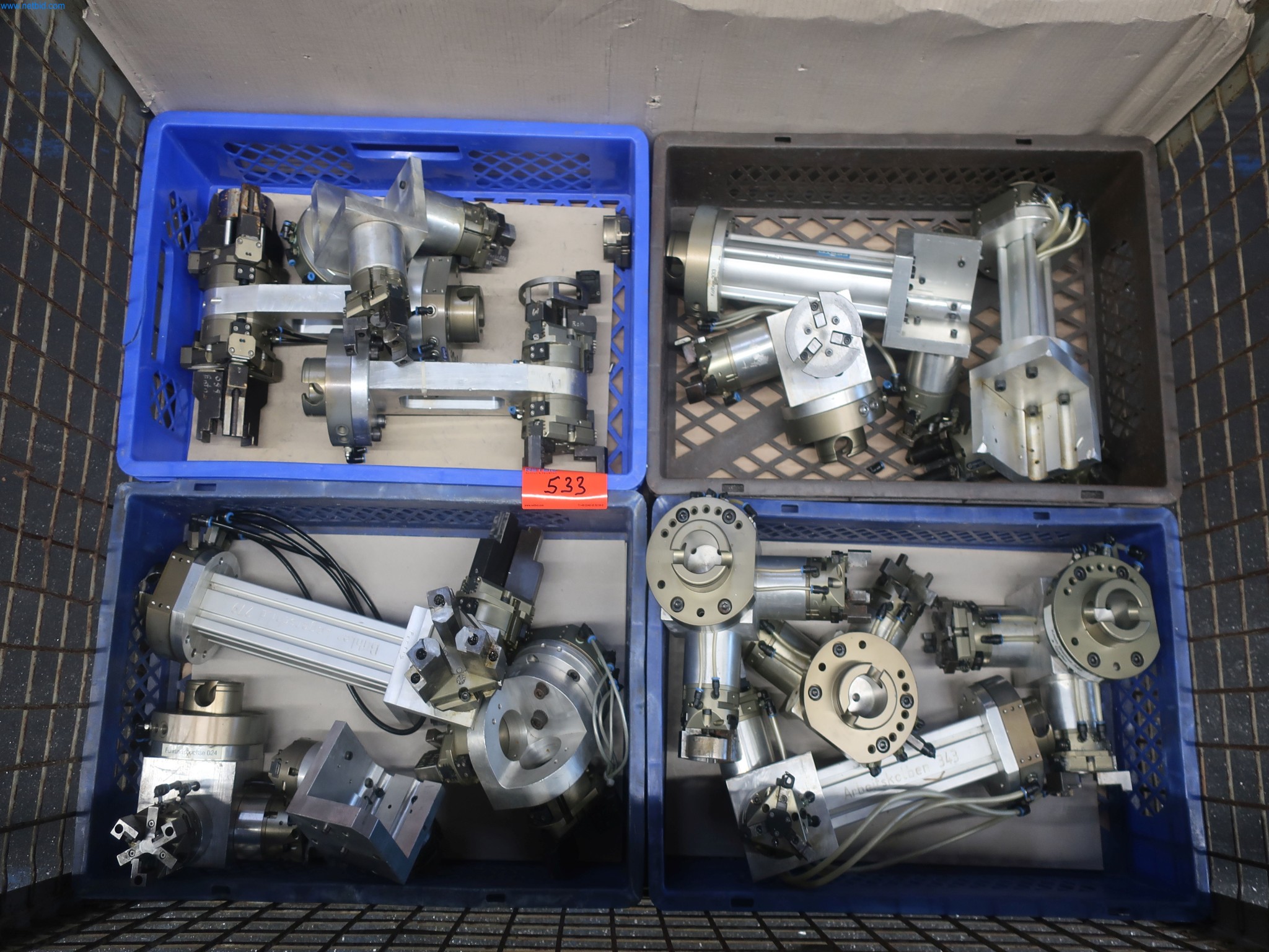 595 Solutions - Installations pour la fabrication de pièces moulées par injection d'Al sous pression/de Mg-1