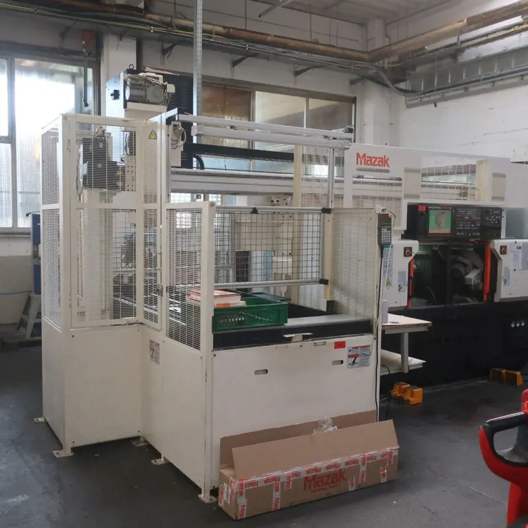 CNC-gestuurd draaicentrum met portaalrobot Mazak Multiplex 6200 II-Y/GL100F