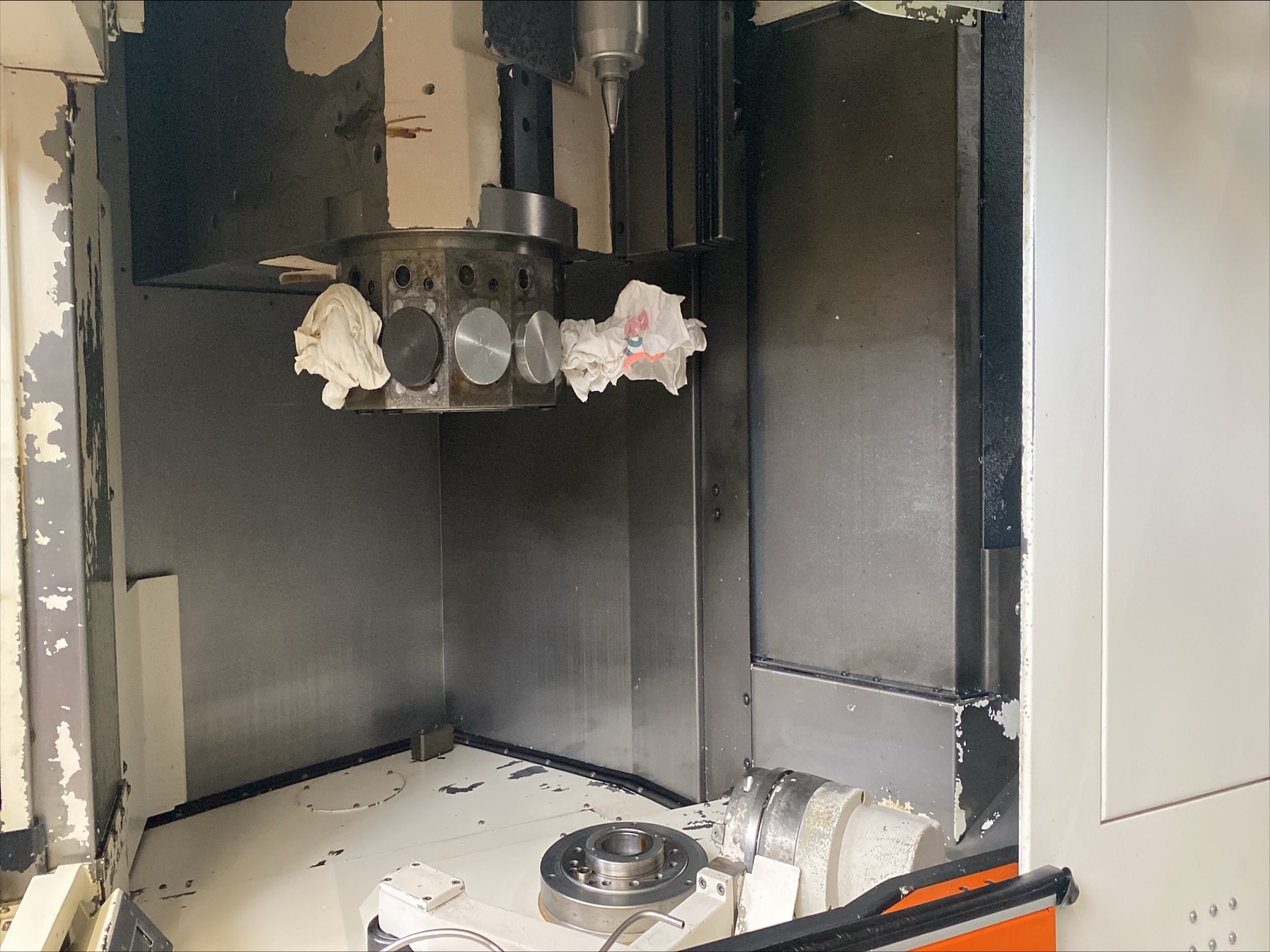 595 Solutions - Systémy pro výrobu hliníkových/ Mg vstřikovaných dílů-11