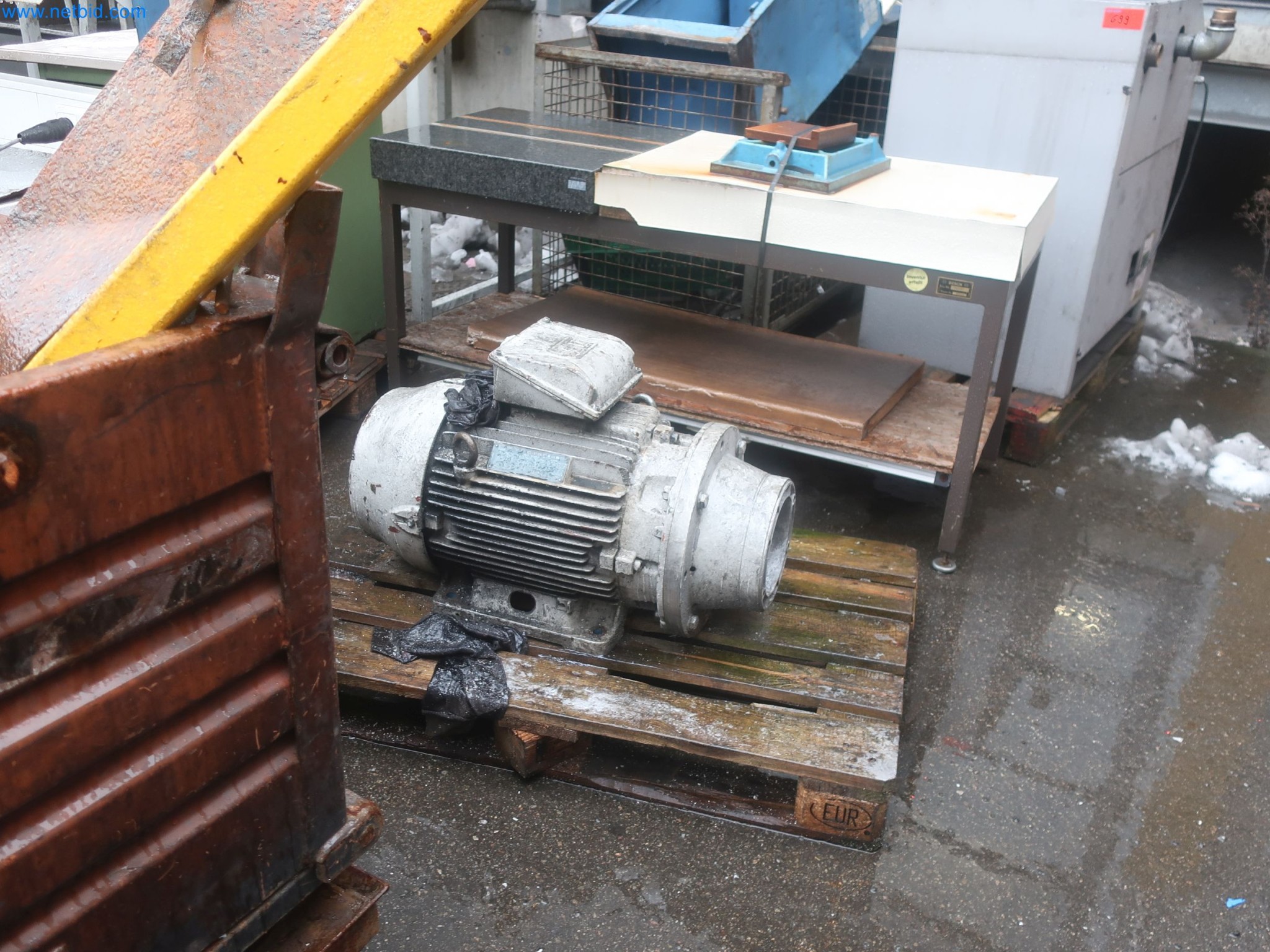 595 Solutions - Sistemi za proizvodnjo aluminijastih/ Mg brizganih delov-5