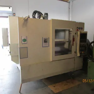 CNC-Bearbeitungszentrum (04378000) Stama MC 326