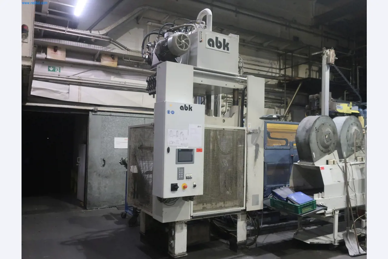 595 Solutions - Sistemas para a produção de peças moldadas por injeção de alumínio/ Mg-1