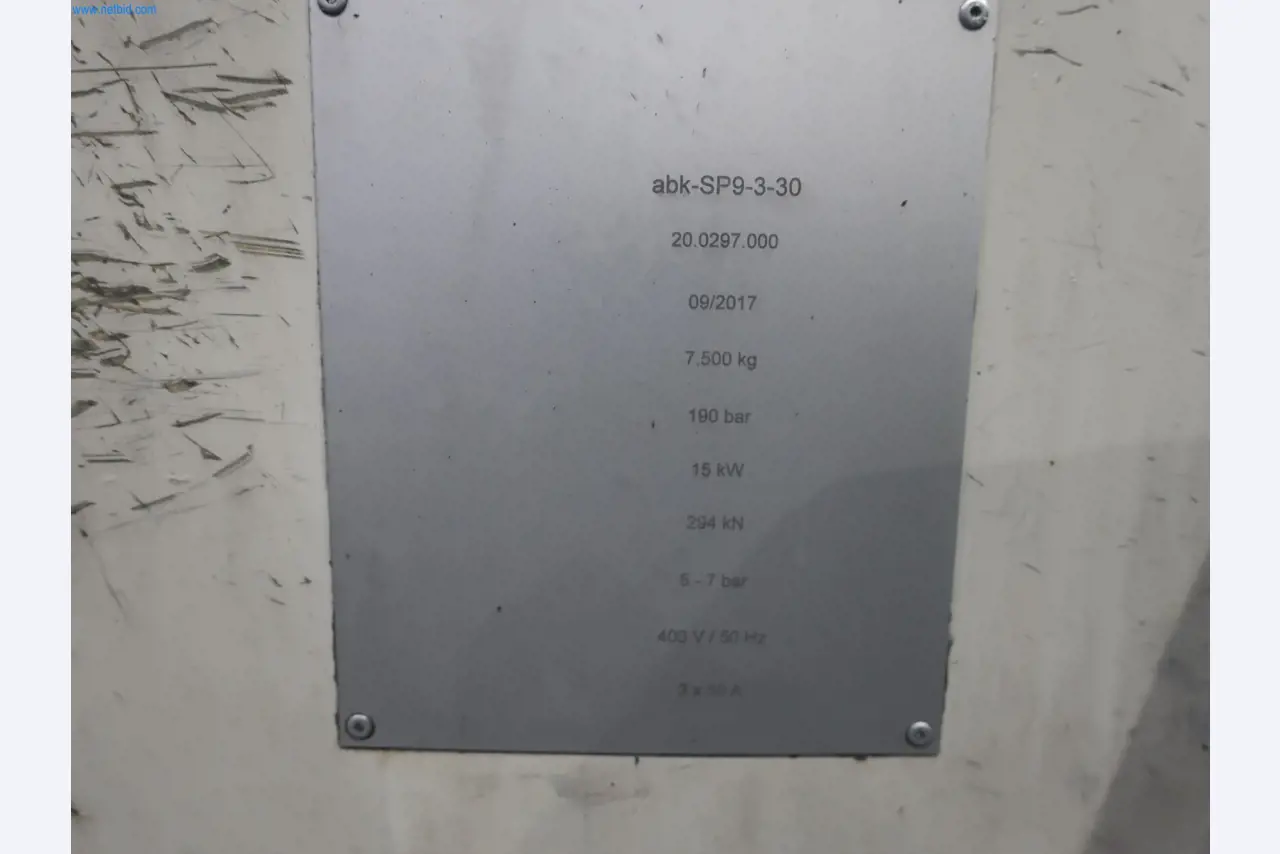 595 Solutions - Sistemas para a produção de peças moldadas por injeção de alumínio/ Mg-5