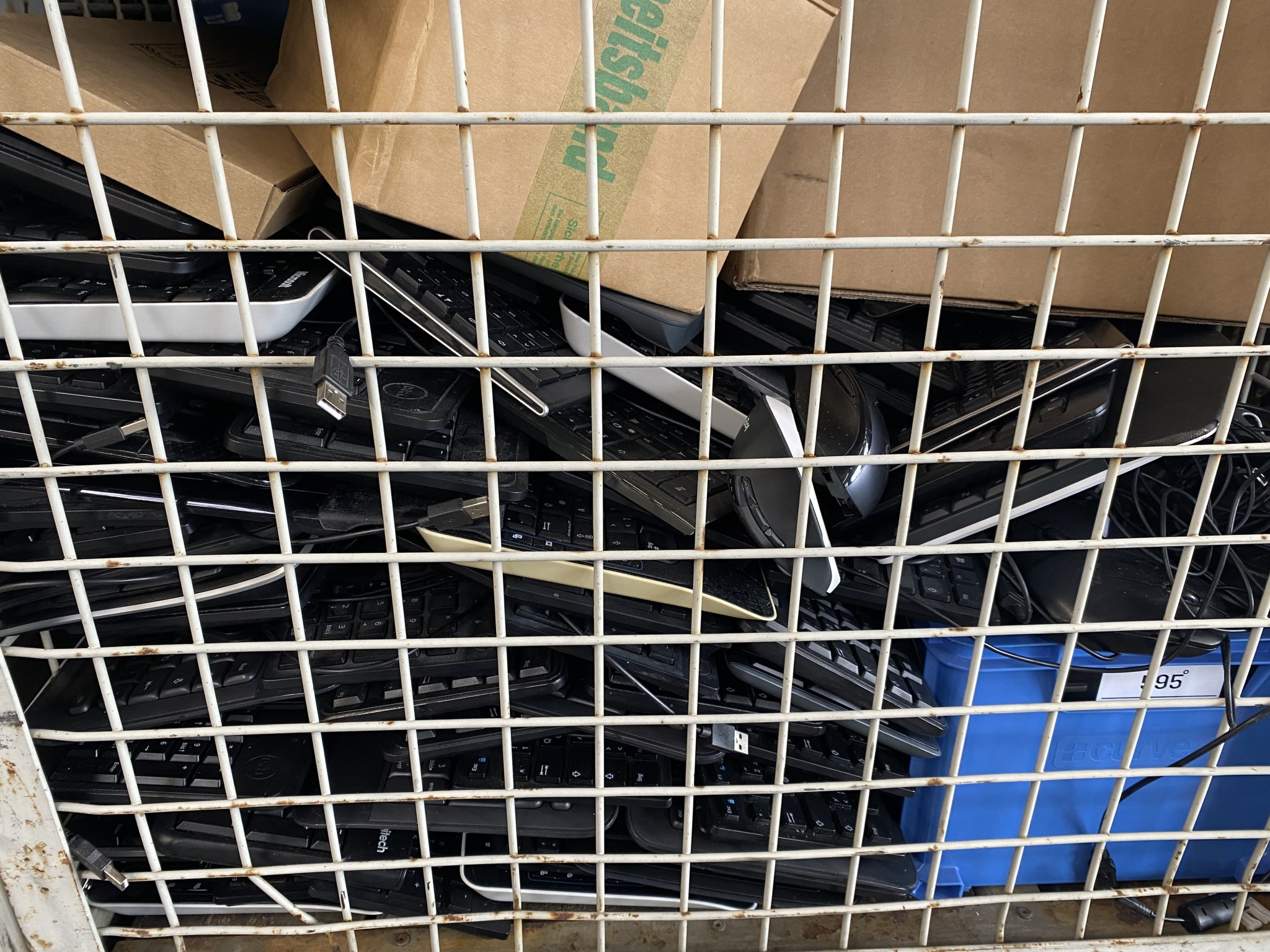 595 Solutions - Systems for the production of Al/ Mg injection molded parts-4